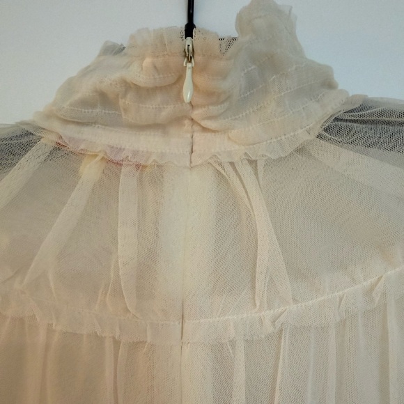 Catherine Malandrino Vintage Cream Floral Embroidered Blouse - Picture 4 of 5